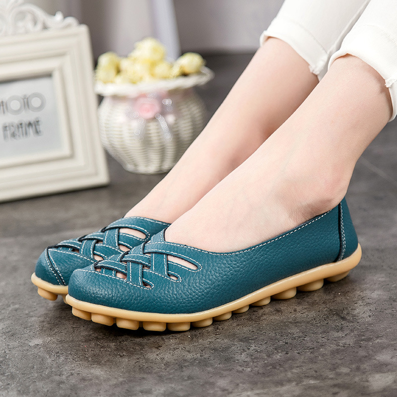 2017 Summer New Fashion PU Leather Women Flats Moccasins Comfortable Woman Shoes Cut-outs Leisure Flat Woman Casual Shoes ST181